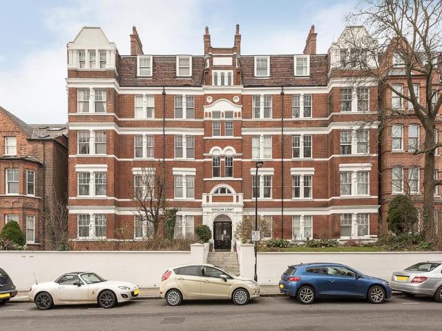Apartment for rent in Belsize Park, Greater London
