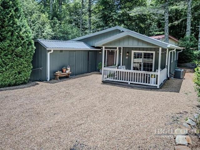 House for sale in Avery, North Carolina