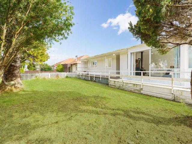 House for sale in Manurewa, Oroua County