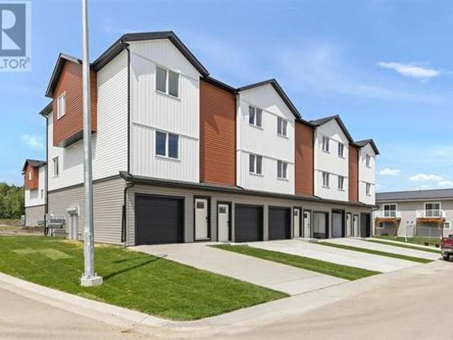 House for sale in Didsbury, Alberta