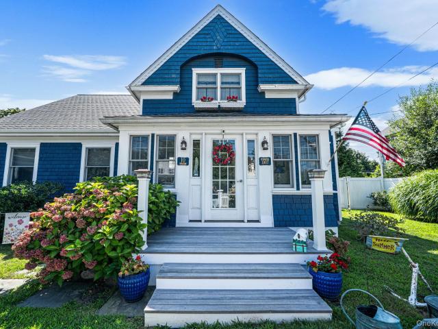 House for sale in Centereach, New York