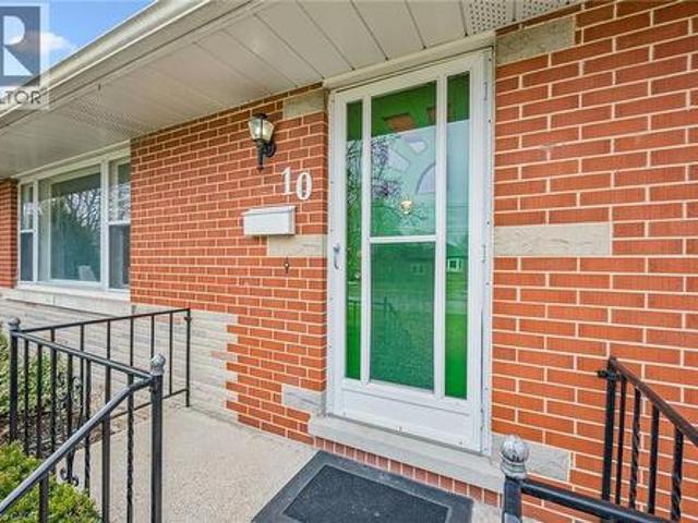 House for sale in Guelph, Ontario