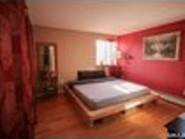 House for sale in Simsbury, Connecticut