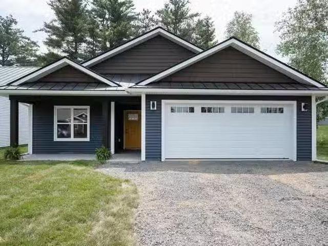 House for sale in Cambridge Village, Cambridge