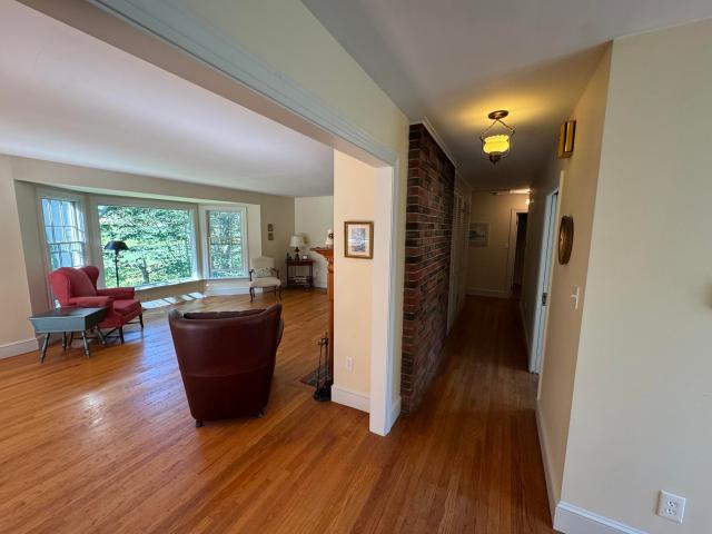 House for sale in Cape Elizabeth, Maine
