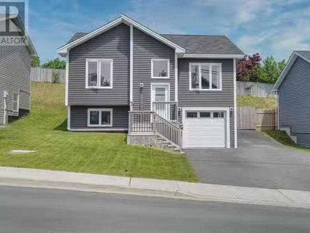 House for sale in Paradise, Newfoundland And Labrador