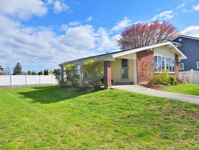Property for rent in Nassau, New York