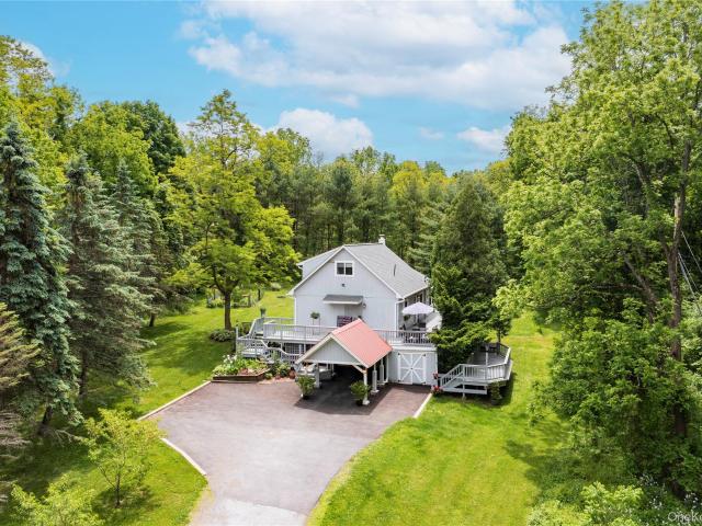 House for sale in Rhinebeck, New York
