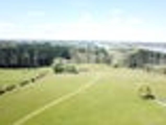 Land for sale in Awhitu
