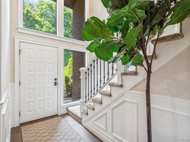 Condo for sale in Jericho, Nassau County