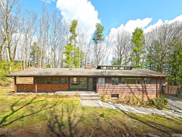 House for sale in Huntington, New York