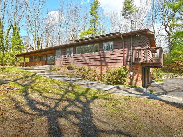 House for sale in Huntington, New York