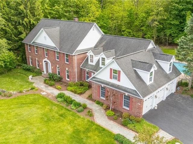 House for sale in Pittsford, New York