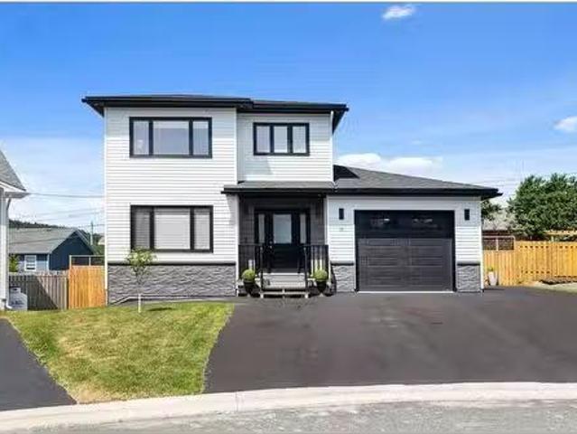 House for sale in Paradise