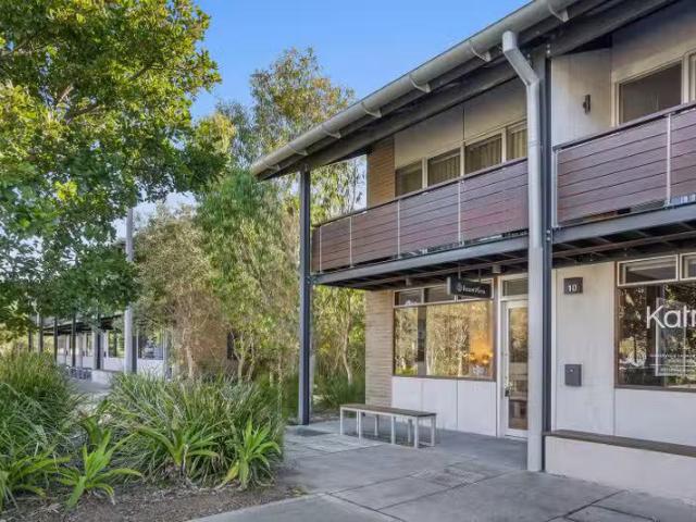 Condo for rent in Ewingsdale