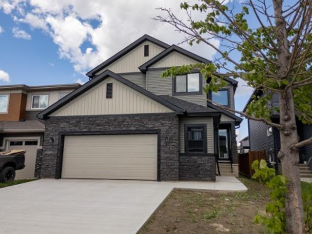 House for sale in Spruce Grove, Alberta