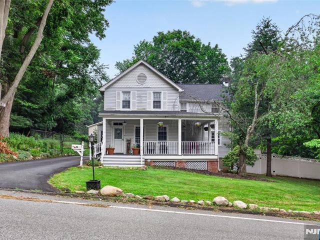 House for sale in Park Ridge, New Jersey