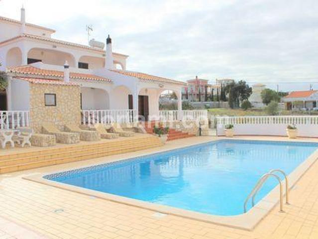 Casa venda em Albufeira e Olhos de Água, Albufeira