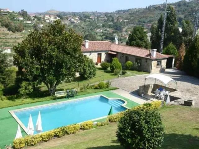 Terreno venda em Várzea do Douro, Várzea