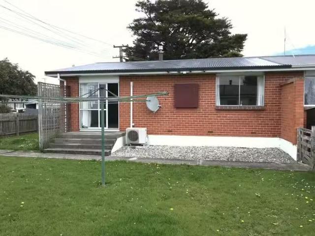 House for sale in Otakou
