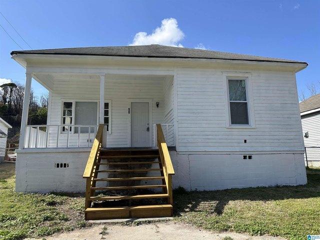 House for sale in Anniston, Alabama