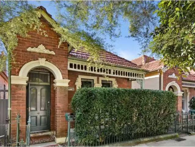 House for rent in Stanmore
