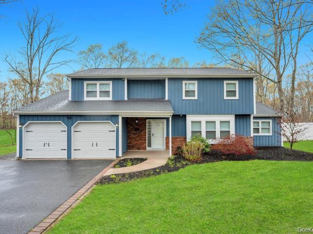 House for sale in Centereach, New York