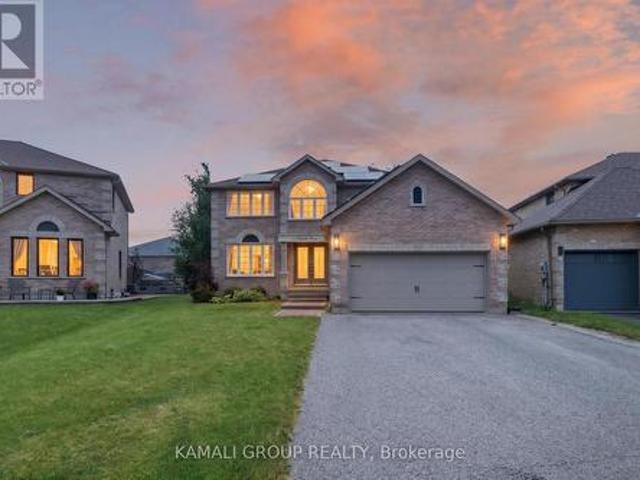House for sale in Barrie, Ontario
