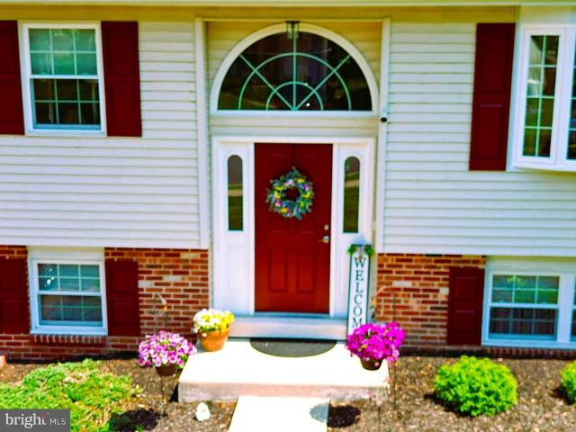 House for sale in Arcola, Pennsylvania