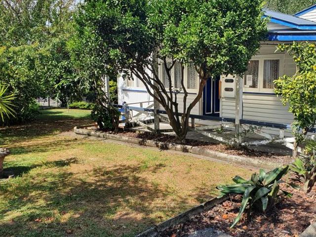 House for rent in Waitākere Ranges, Oratia