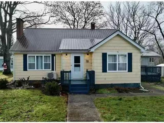 House for sale in Oxford, Nova Scotia