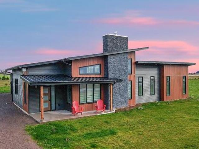 House for sale in Prince, Prince Edward Island