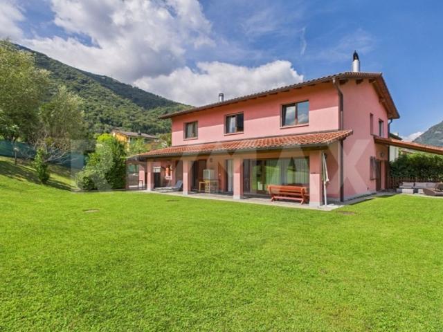 Einfamilienhaus kaufen in Taverne, Tessin