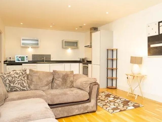 Apartment for rent in Calderstones