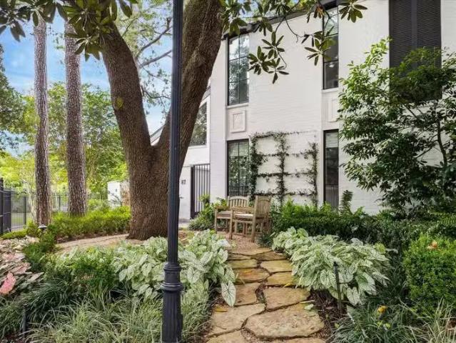 Condo for sale in Houston