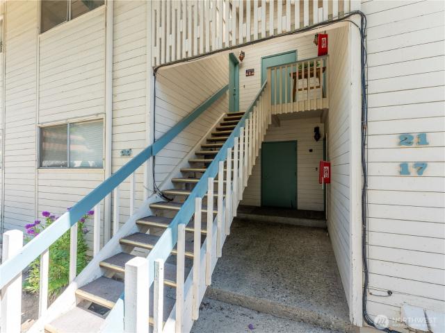 Condo for sale in Wenatchee Condo for sale in Wenatchee