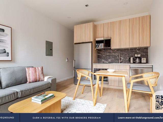 Apartment for rent in Arverne, New York