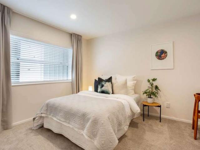 House for rent in Avondale