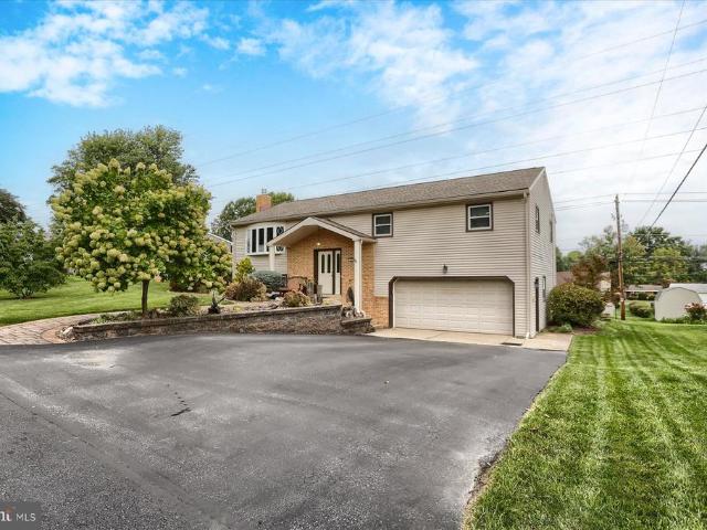 House for sale in Spring Run Manor, Upper Allen Township