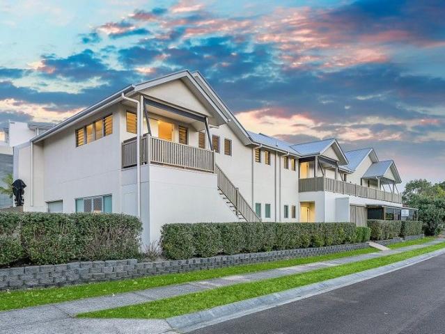 Apartment for rent in Marcoola, Sunshine Coast Regional