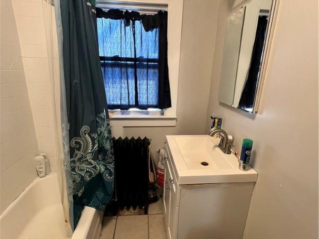 House for sale in Oak Hill, New York