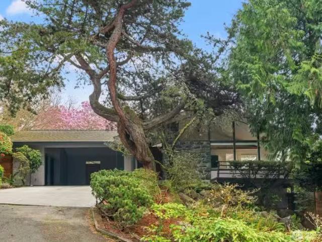 House for rent in Kirkland