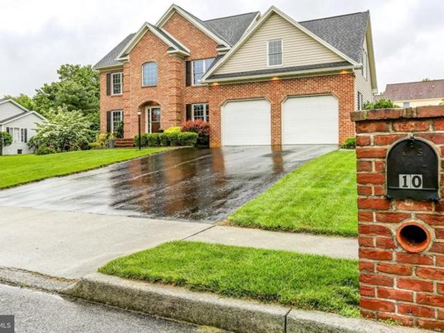 House for sale in Cumberland, Pennsylvania