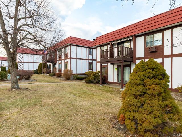 Condo for sale in Fishkill, New York