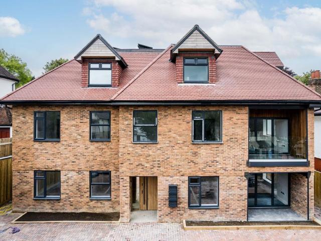 Apartment for rent in London Borough of Croydon, Purley