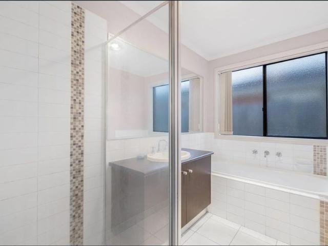 House for rent in Tarneit, Victoria