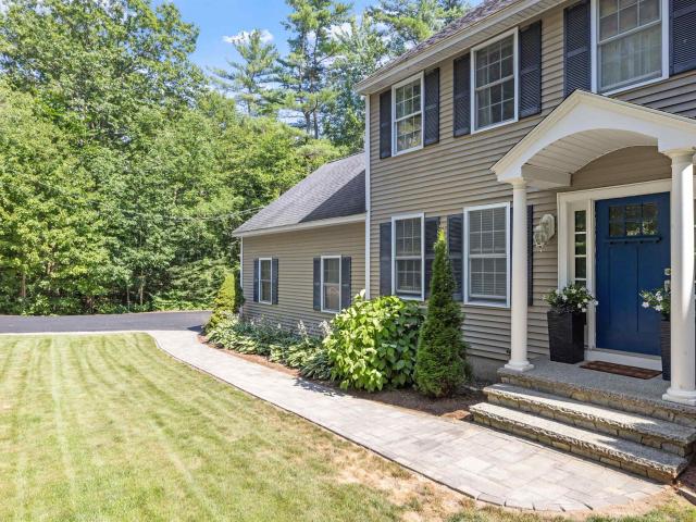 House for sale in Bow