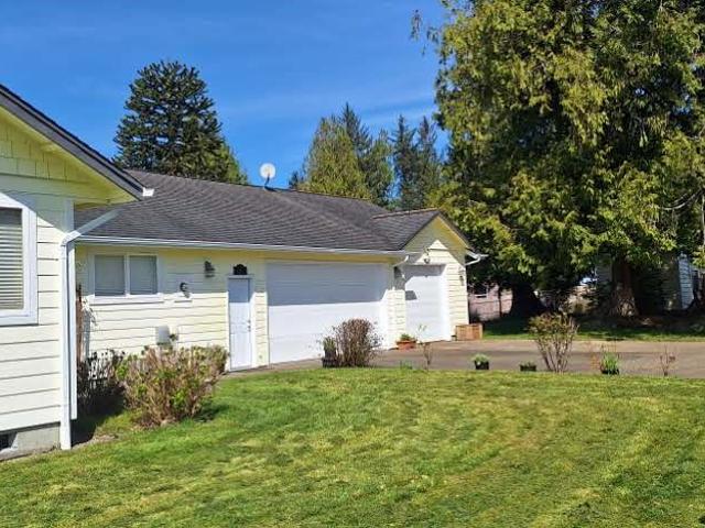 House for sale in South Bend, Washington