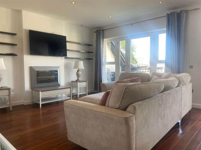 Apartment to rent in North Tipperary