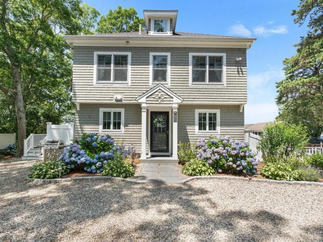House for sale in Mashpee